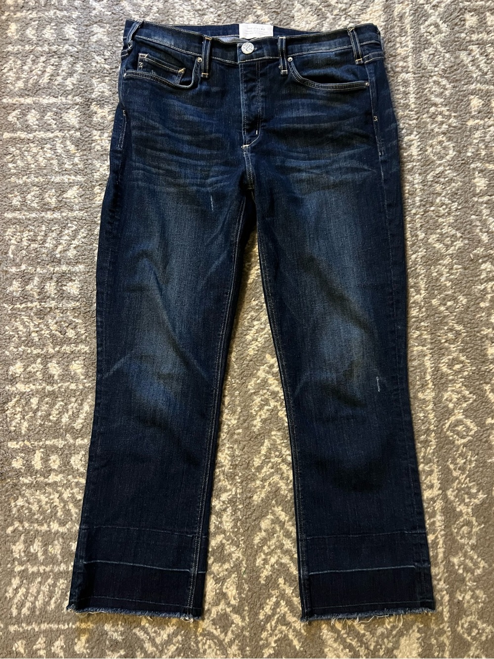 McGuire Denim Dark Blue Cropped Ankle Jeans size 29 (AA125)